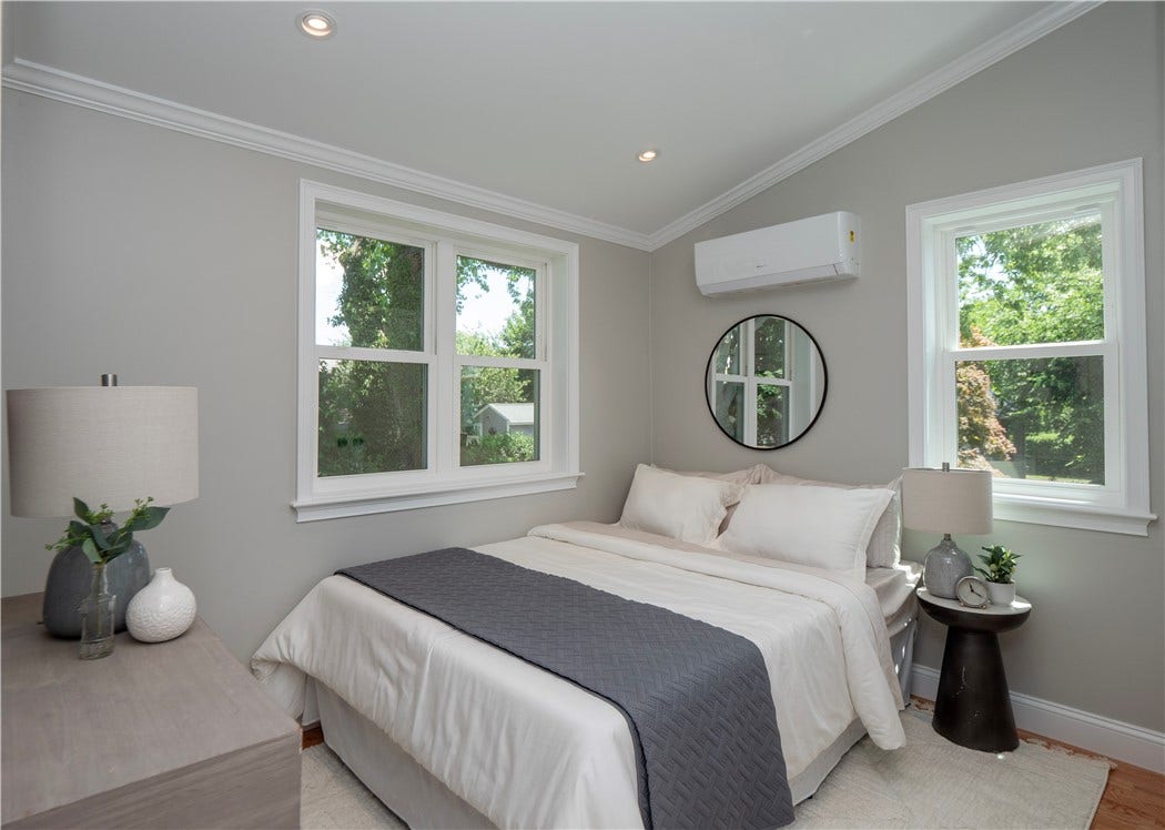 31 Prescott Hall Road, Newport, RI 02840 31 Prescott Hall Road, Newport, RI 02840