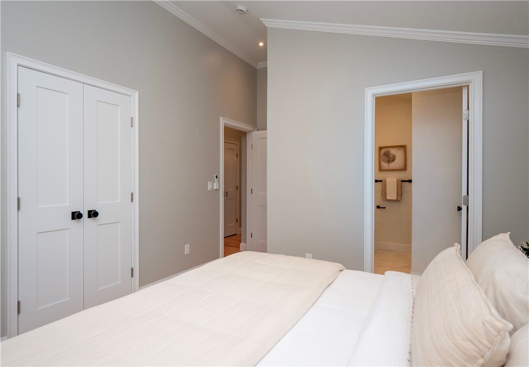31 Prescott Hall Road, Newport, RI 02840 31 Prescott Hall Road, Newport, RI 02840