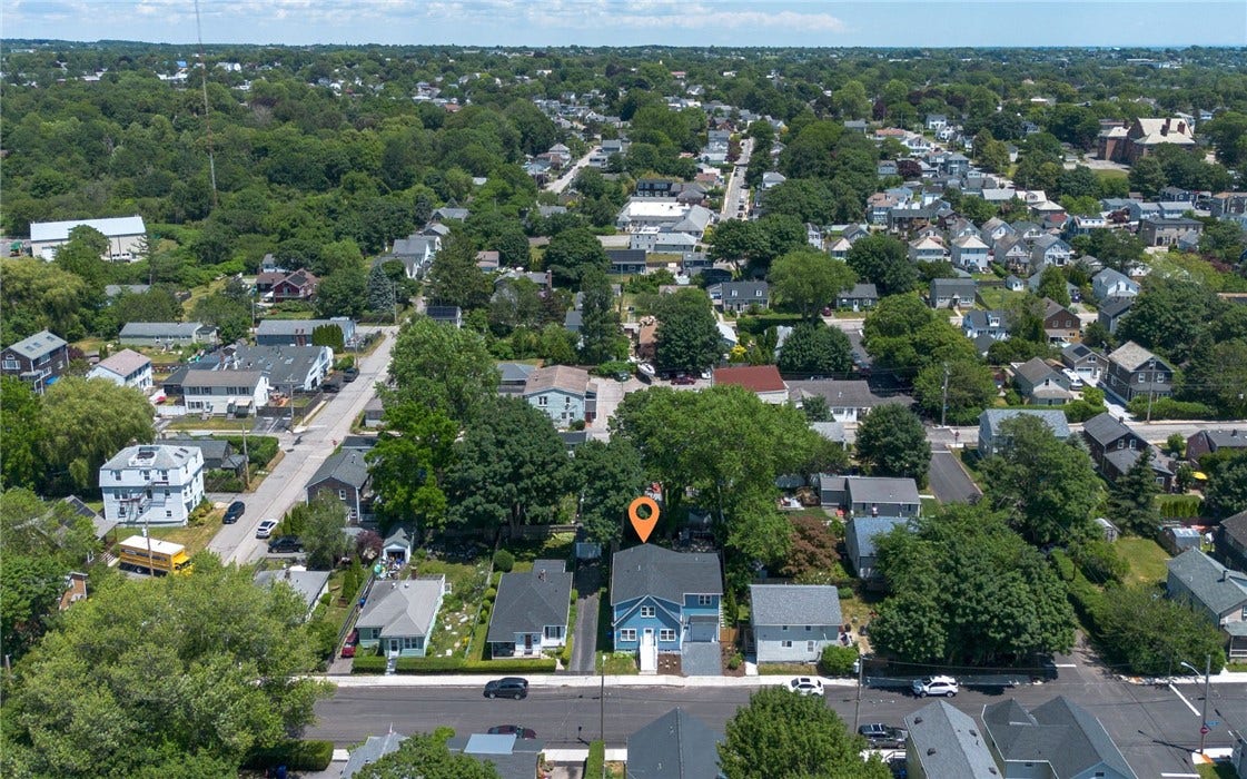 31 Prescott Hall Road, Newport, RI 02840 31 Prescott Hall Road, Newport, RI 02840