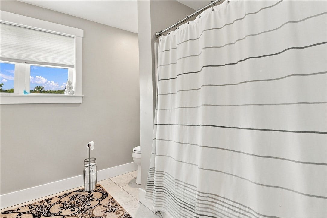 1 Desiree Court, #F, Smithfield, RI 02917 1 Desiree Court, #F, Smithfield, RI 02917