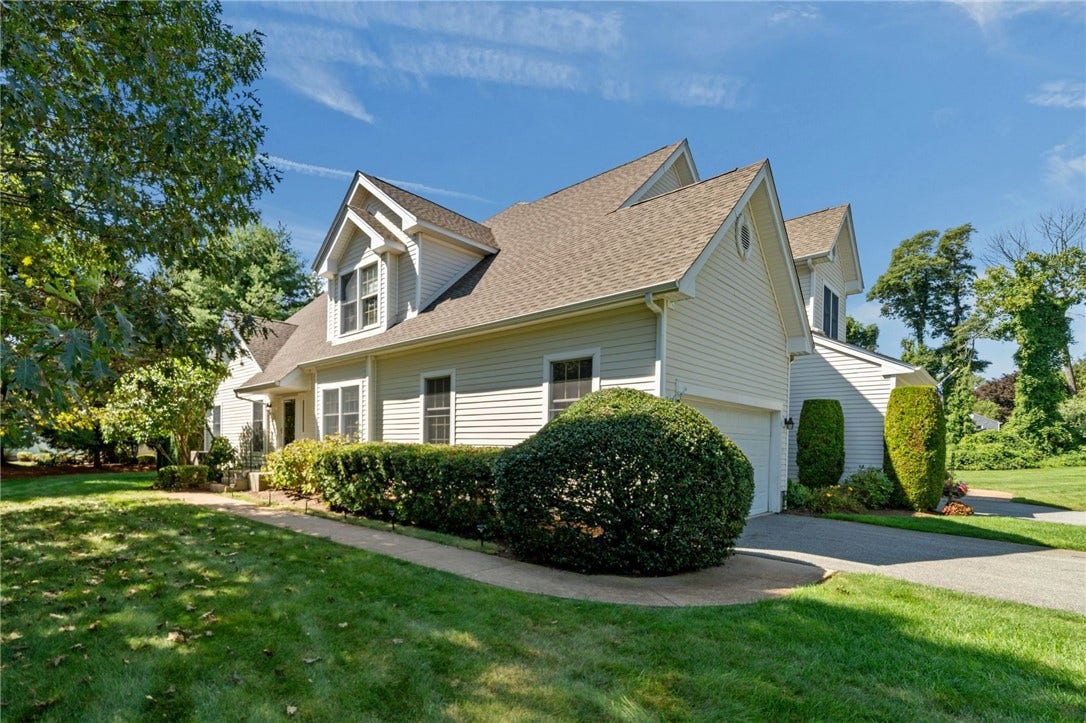 45 Deep Meadow Lane, #45, East Greenwich, RI 02818 45 Deep Meadow Lane, #45, East Greenwich, RI 02818