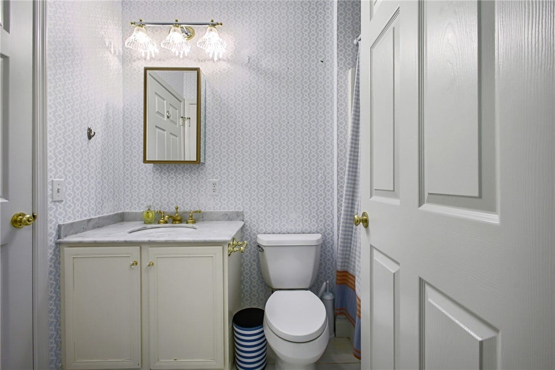 45 Deep Meadow Lane, #45, East Greenwich, RI 02818 45 Deep Meadow Lane, #45, East Greenwich, RI 02818