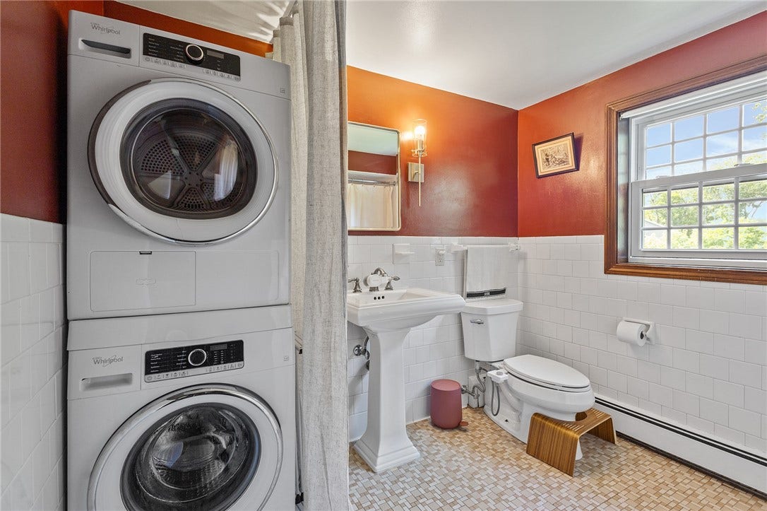 1 Sayles Hill Road, Lincoln, RI 02838 1 Sayles Hill Road, Lincoln, RI 02838