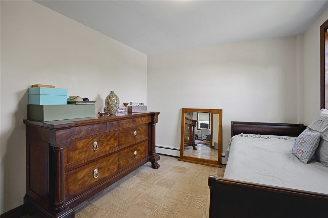 1 Sayles Hill Road, Lincoln, RI 02838 1 Sayles Hill Road, Lincoln, RI 02838