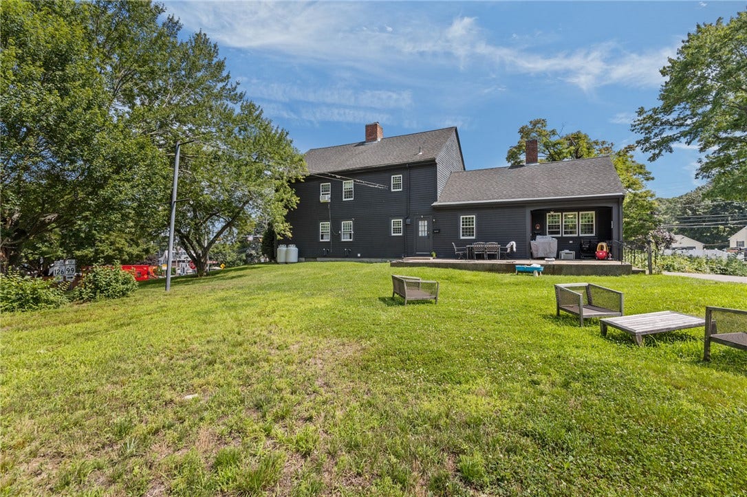 1 Sayles Hill Road, Lincoln, RI 02838 1 Sayles Hill Road, Lincoln, RI 02838