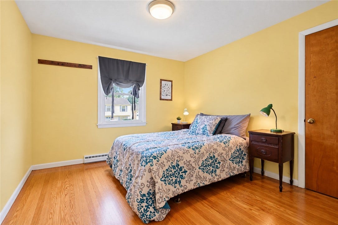 24 Parkside Way, North Kingstown, RI 02852 24 Parkside Way, North Kingstown, RI 02852