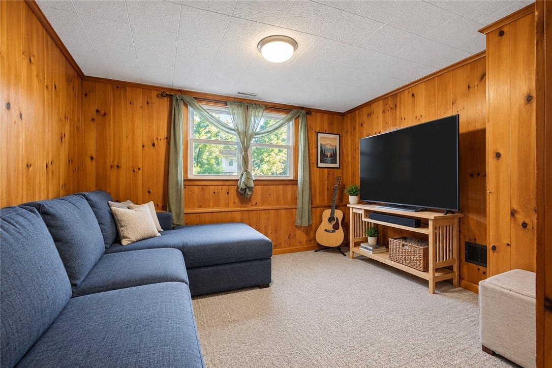 24 Parkside Way, North Kingstown, RI 02852 24 Parkside Way, North Kingstown, RI 02852