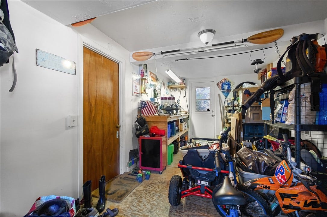 24 Parkside Way, North Kingstown, RI 02852 24 Parkside Way, North Kingstown, RI 02852
