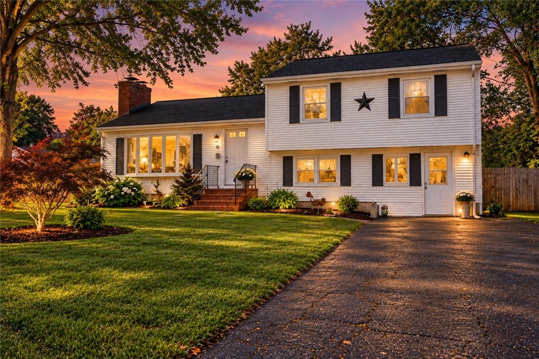 24 Parkside Way, North Kingstown, RI 02852 24 Parkside Way, North Kingstown, RI 02852