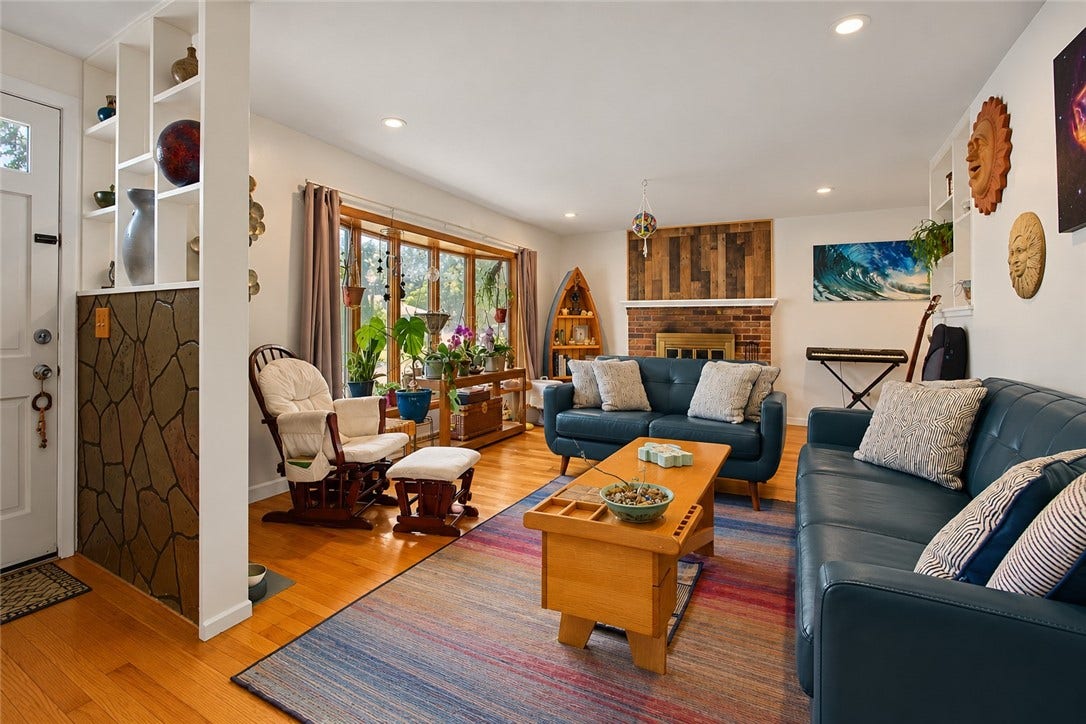 24 Parkside Way, North Kingstown, RI 02852 24 Parkside Way, North Kingstown, RI 02852