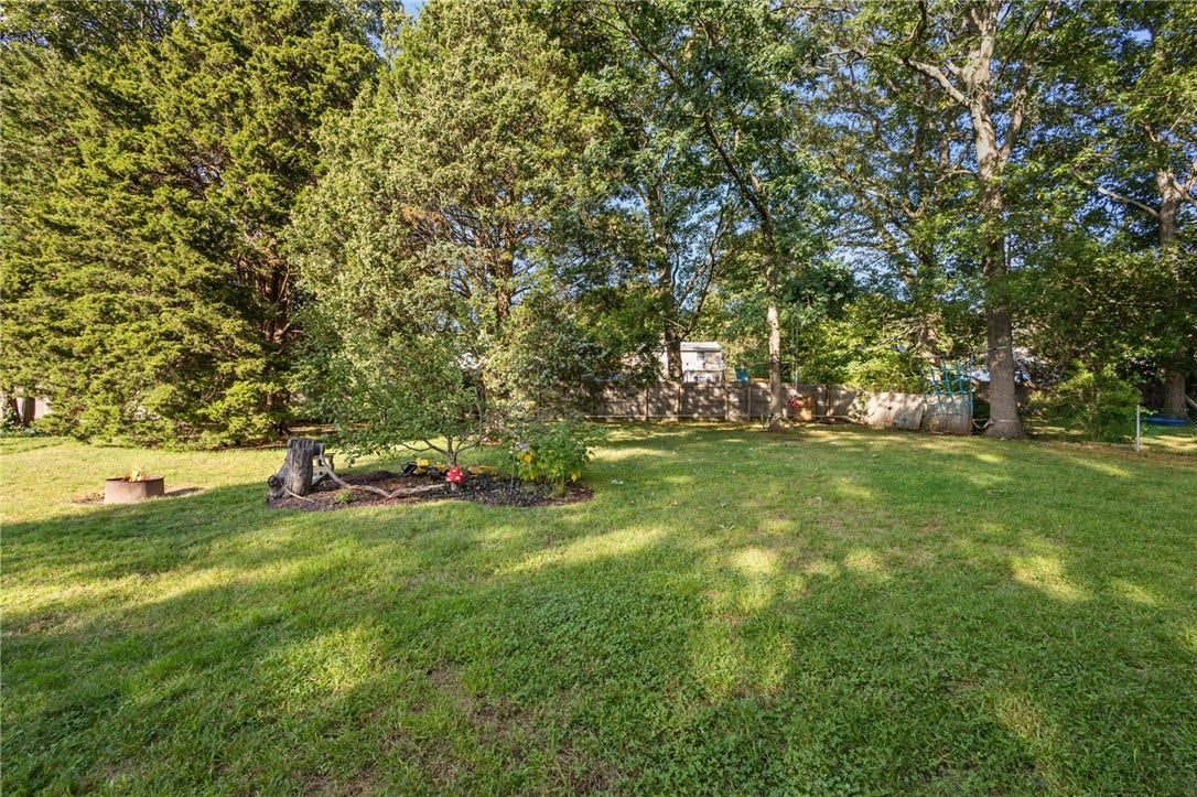 24 Parkside Way, North Kingstown, RI 02852 24 Parkside Way, North Kingstown, RI 02852