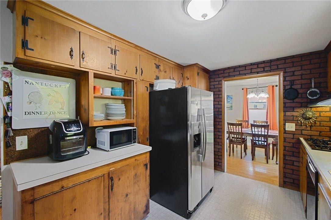 24 Parkside Way, North Kingstown, RI 02852 24 Parkside Way, North Kingstown, RI 02852