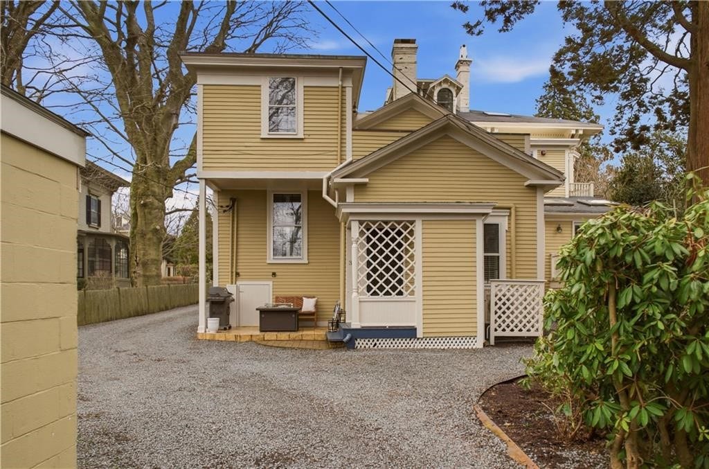 28 Kay Street, #3, Newport, RI 02840 28 Kay Street, #3, Newport, RI 02840