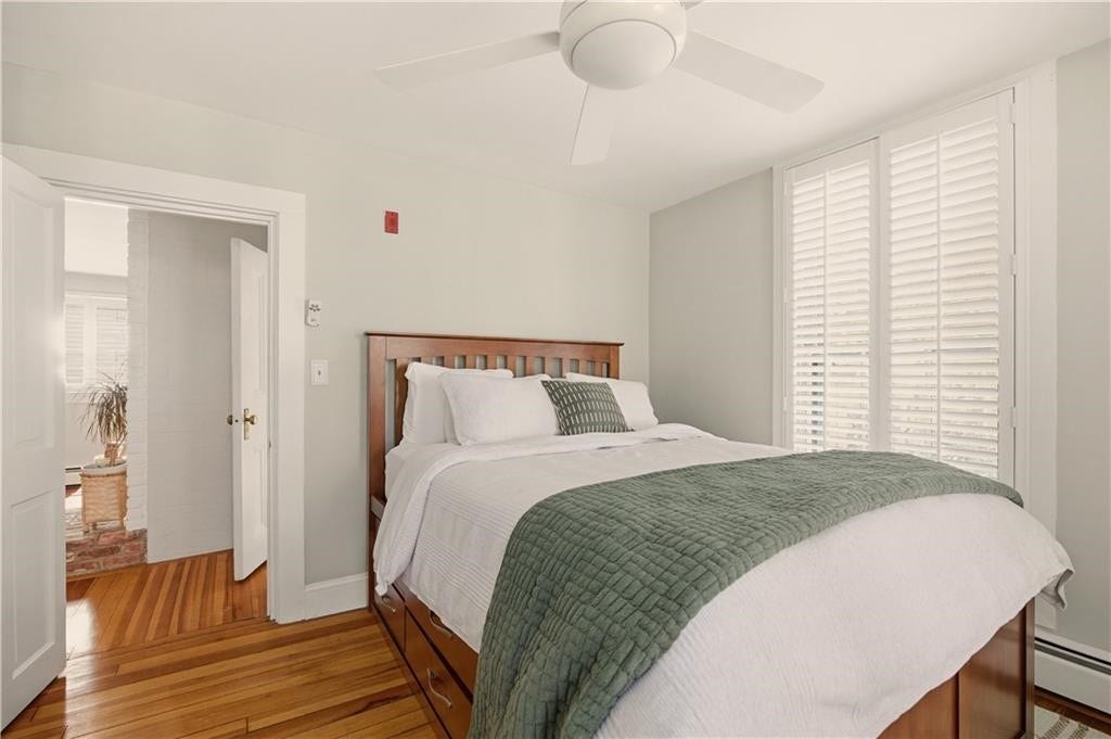 28 Kay Street, #3, Newport, RI 02840 28 Kay Street, #3, Newport, RI 02840