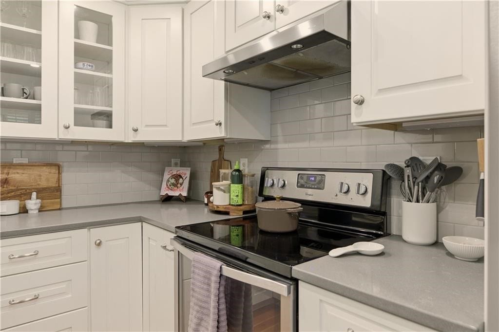 28 Kay Street, #3, Newport, RI 02840 28 Kay Street, #3, Newport, RI 02840