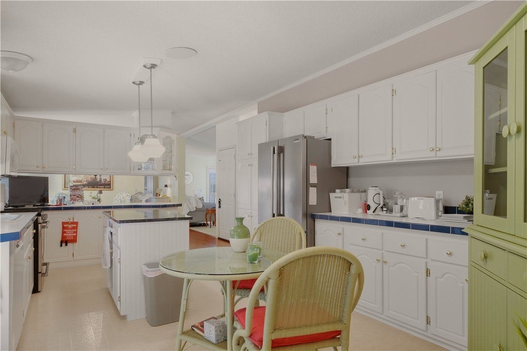 26 Mockingbird Lane, Tiverton, RI 02878