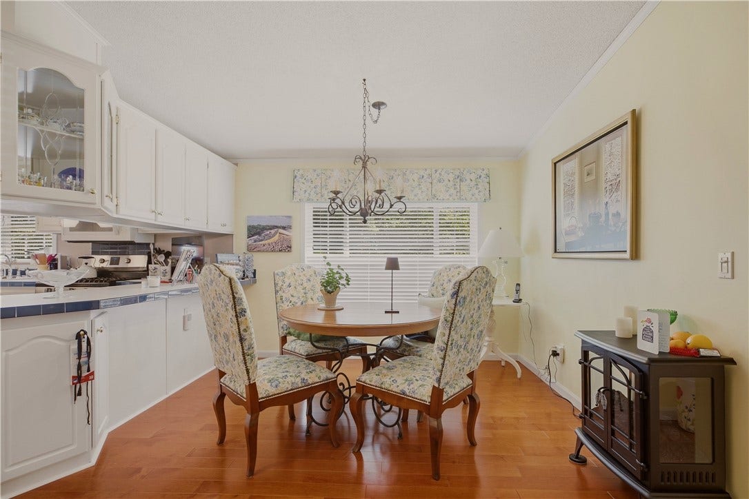26 Mockingbird Lane, Tiverton, RI 02878