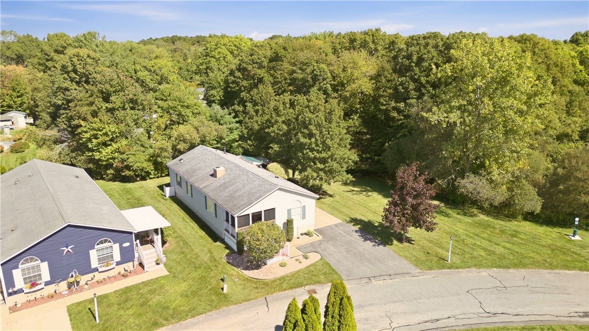 26 Mockingbird Lane, Tiverton, RI 02878