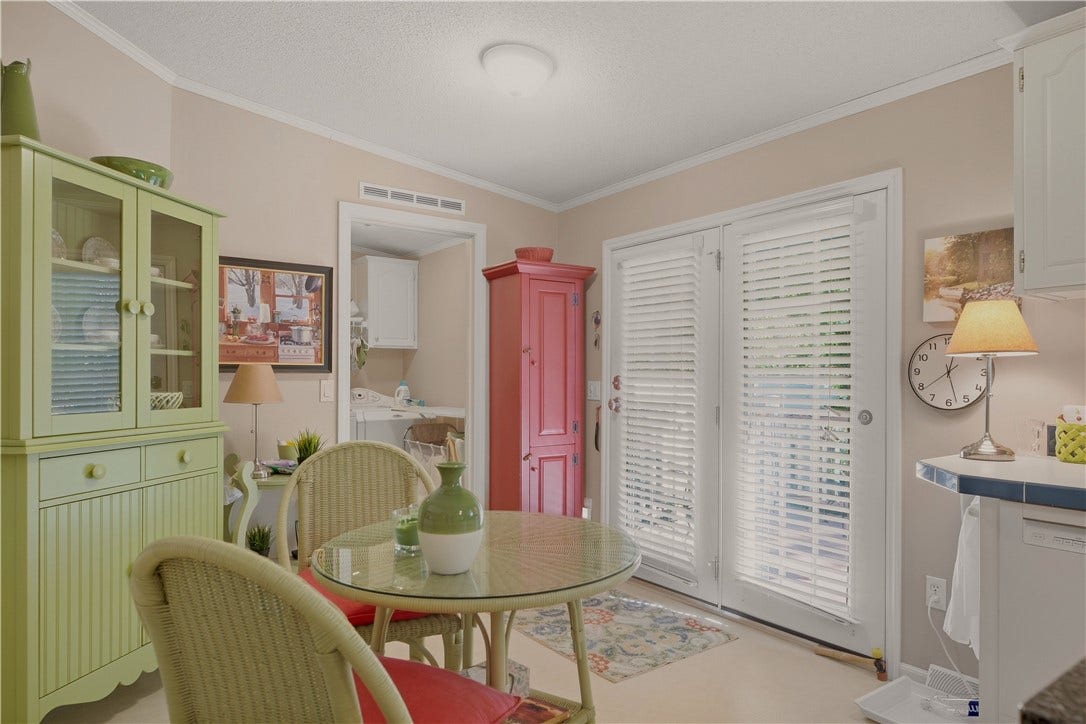 26 Mockingbird Lane, Tiverton, RI 02878