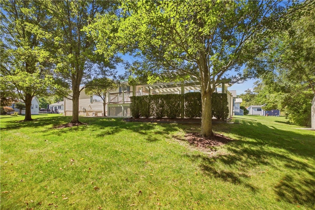 26 Mockingbird Lane, Tiverton, RI 02878