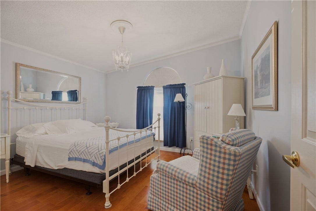 26 Mockingbird Lane, Tiverton, RI 02878