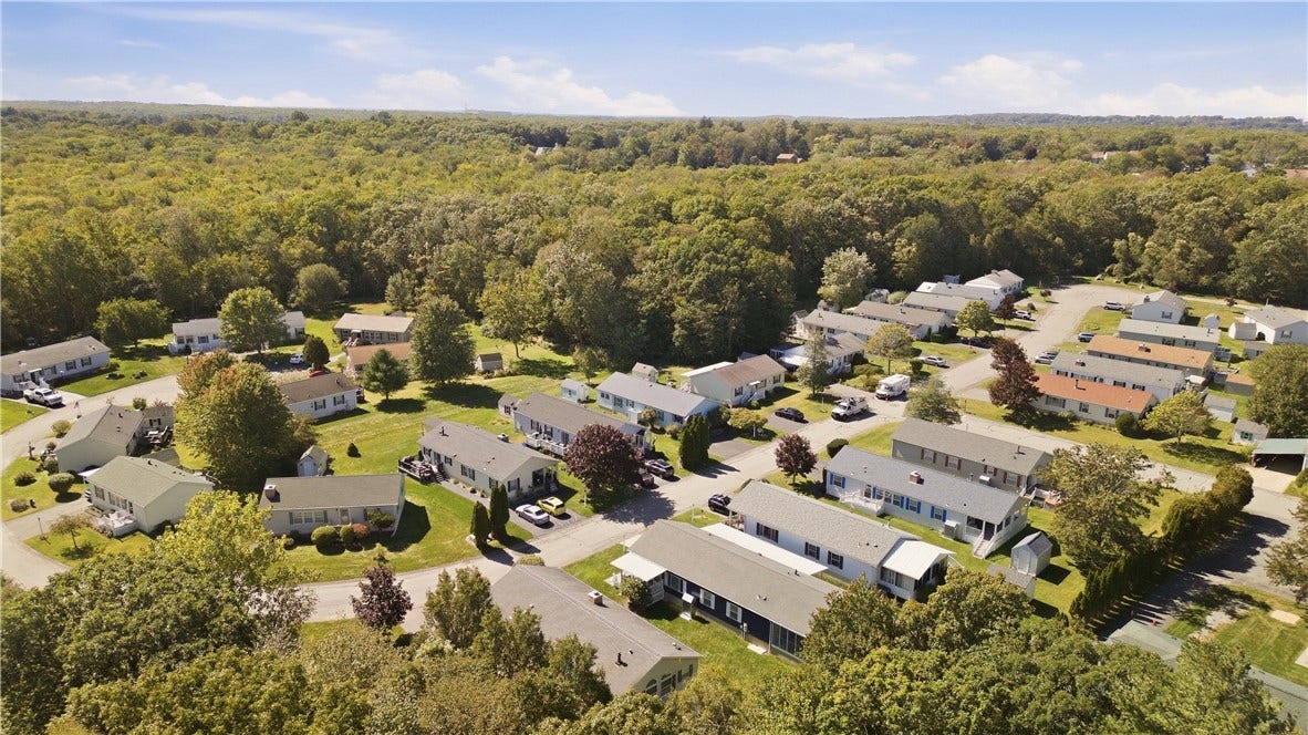 26 Mockingbird Lane, Tiverton, RI 02878