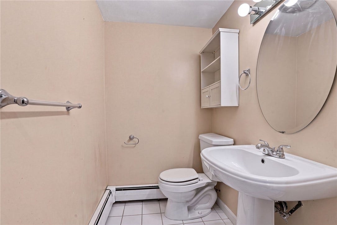 15 Atlantic Avenue, North Providence, RI 02904 15 Atlantic Avenue, North Providence, RI 02904