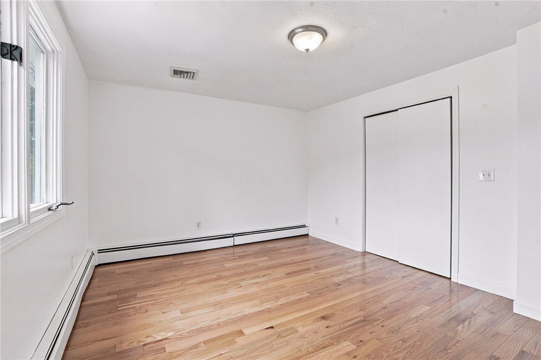 15 Atlantic Avenue, North Providence, RI 02904 15 Atlantic Avenue, North Providence, RI 02904