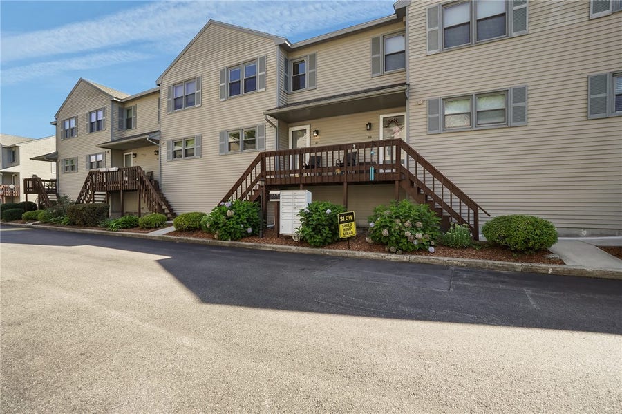 Property photo for 1603 Plainfield Pike, #B7, Johnston, RI