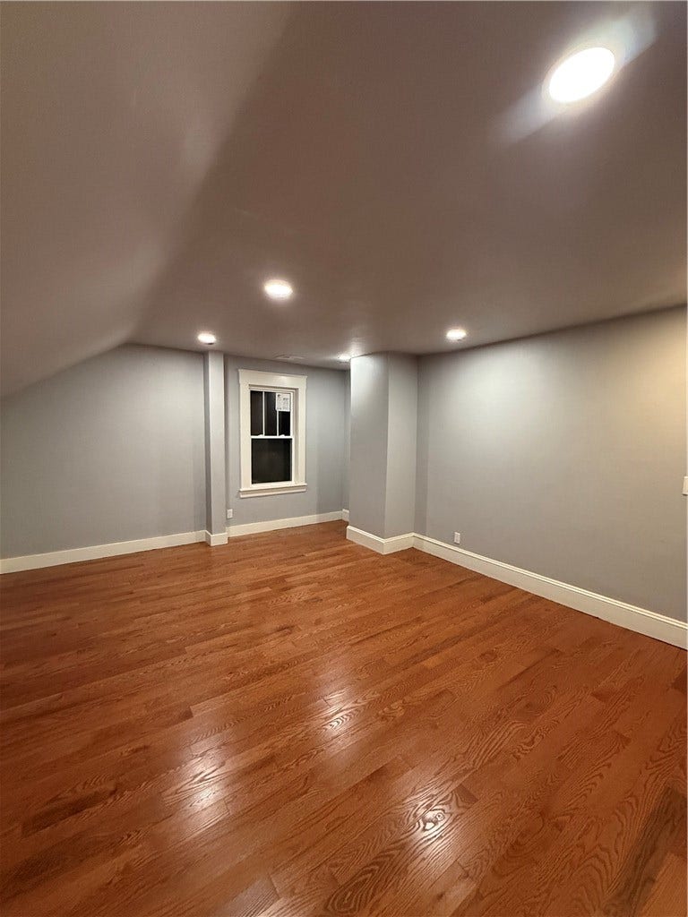 70 Clyde Street, #1, West Warwick, RI 02893 70 Clyde Street, #1, West Warwick, RI 02893