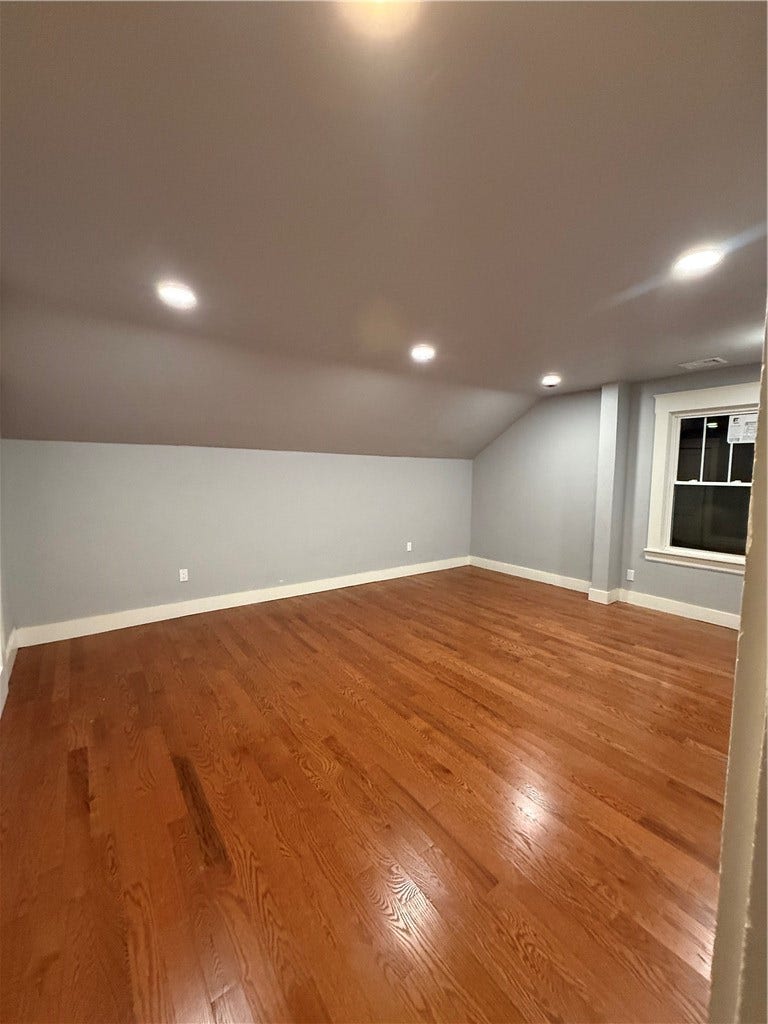 70 Clyde Street, #1, West Warwick, RI 02893 70 Clyde Street, #1, West Warwick, RI 02893
