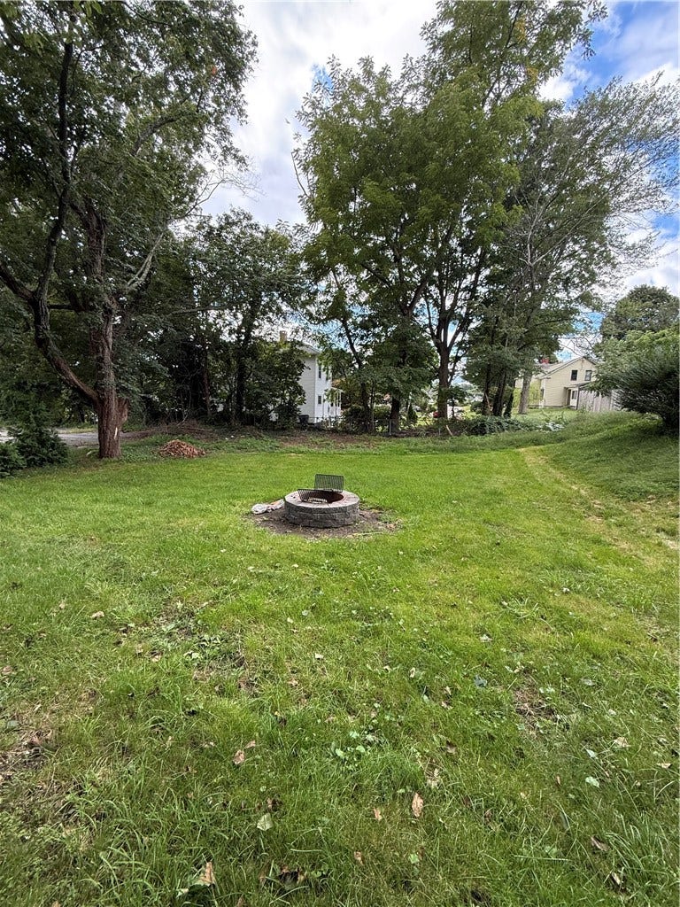 70 Clyde Street, #1, West Warwick, RI 02893 70 Clyde Street, #1, West Warwick, RI 02893