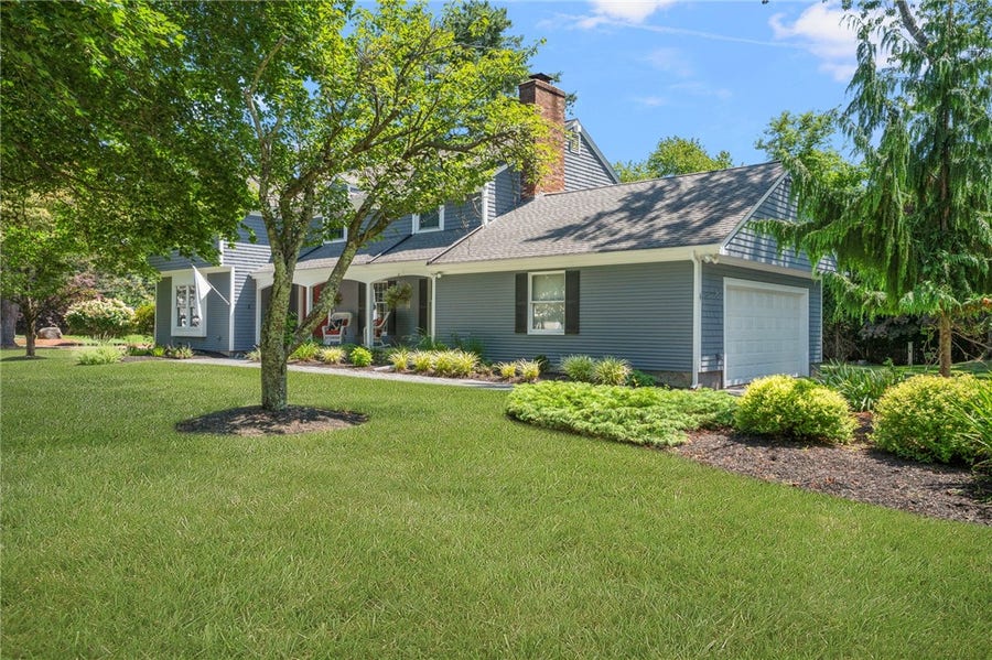 Property photo for 1 Pierce Court, Barrington, RI