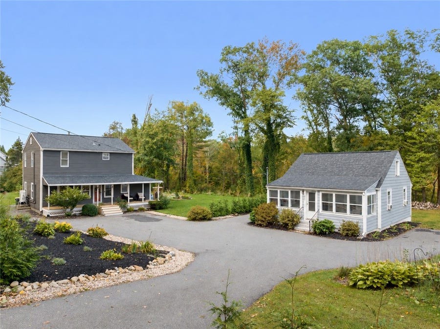 Property photo for 439 Farnum Pike, Smithfield, RI