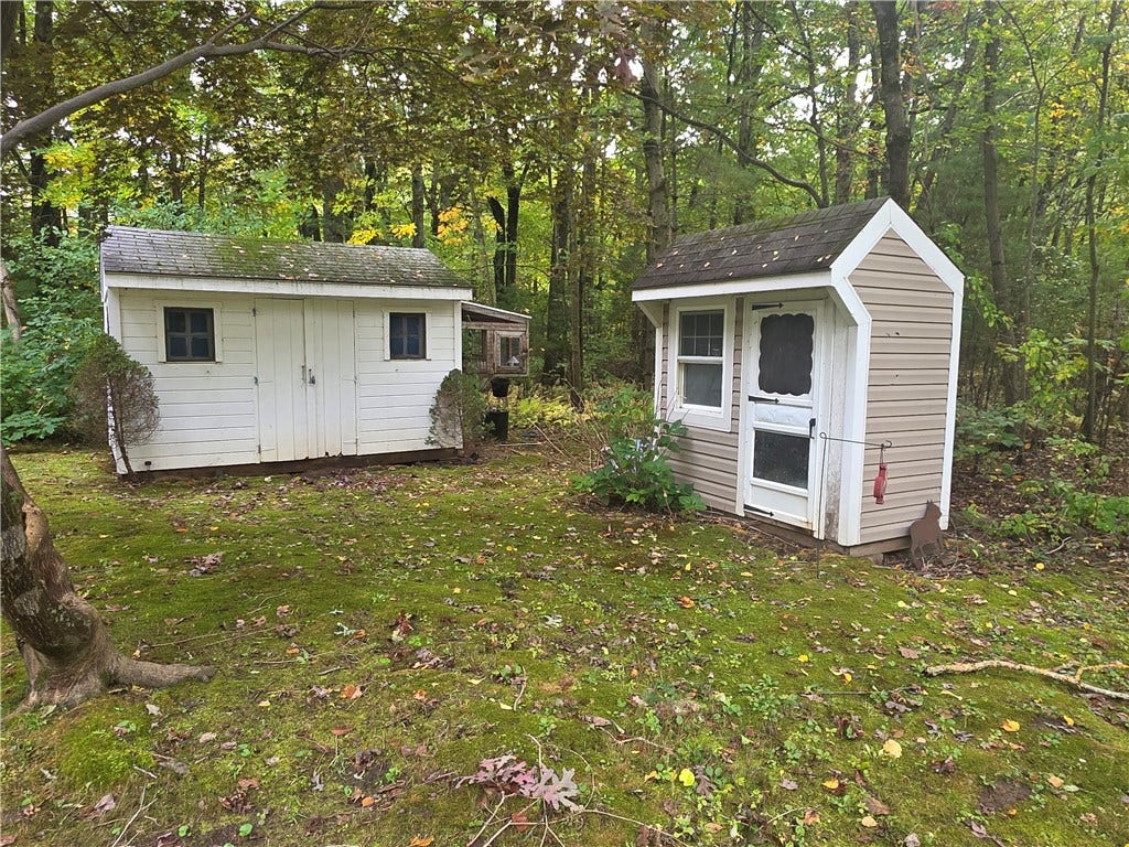 399 Farnum Pike, Smithfield, RI 02917 399 Farnum Pike, Smithfield, RI 02917
