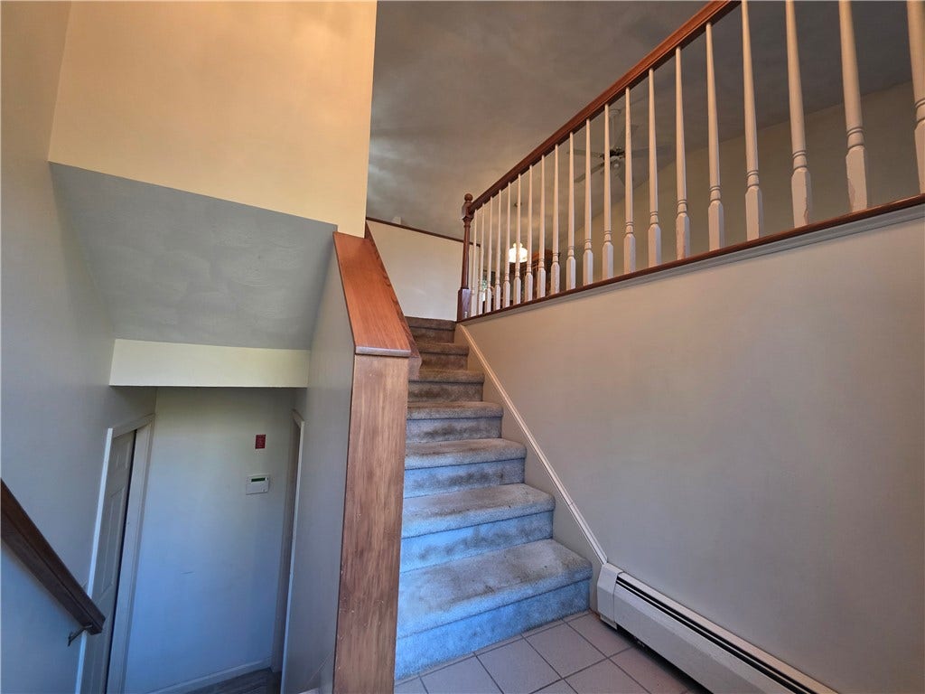 399 Farnum Pike, Smithfield, RI 02917 399 Farnum Pike, Smithfield, RI 02917