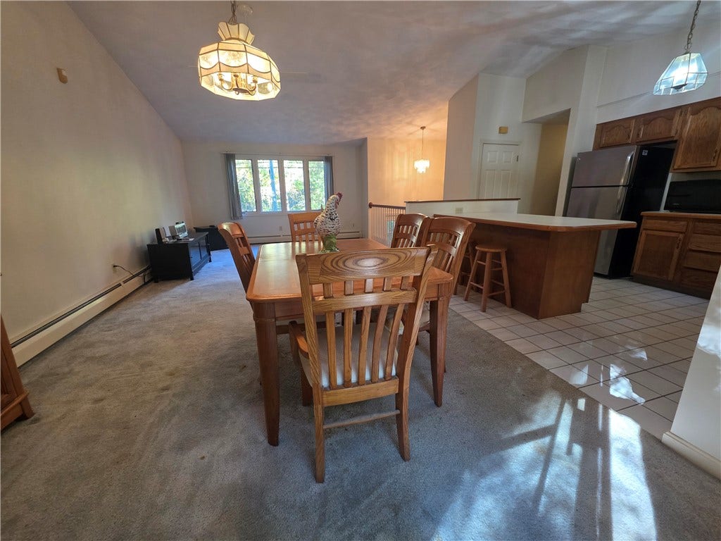 399 Farnum Pike, Smithfield, RI 02917 399 Farnum Pike, Smithfield, RI 02917