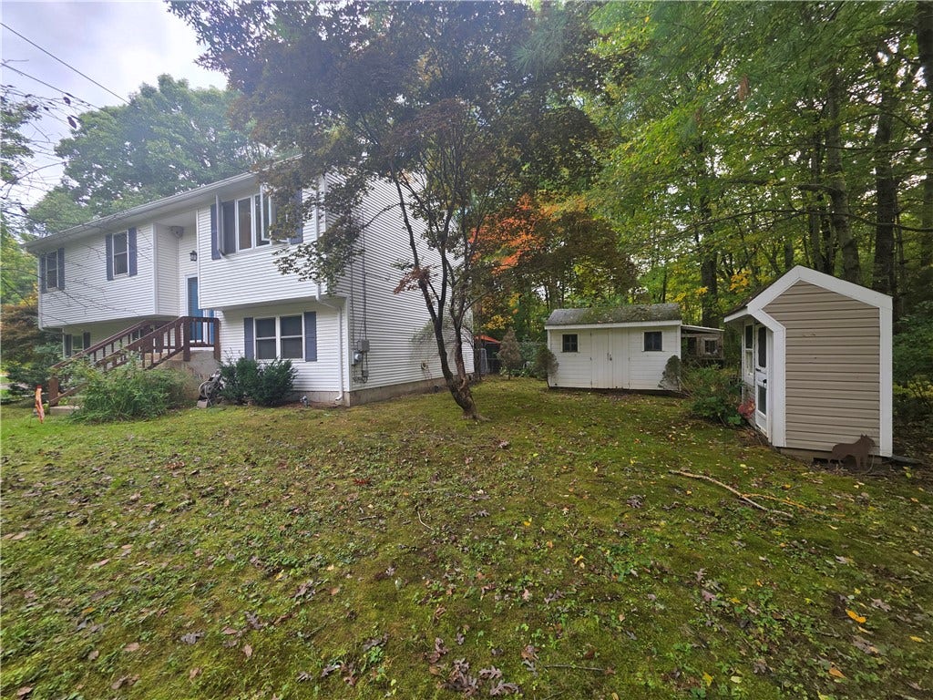 399 Farnum Pike, Smithfield, RI 02917 399 Farnum Pike, Smithfield, RI 02917