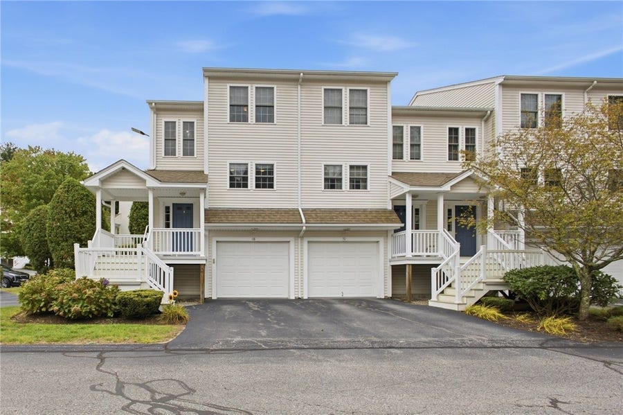 Property photo for 68 Red Brook Lane, West Warwick, RI