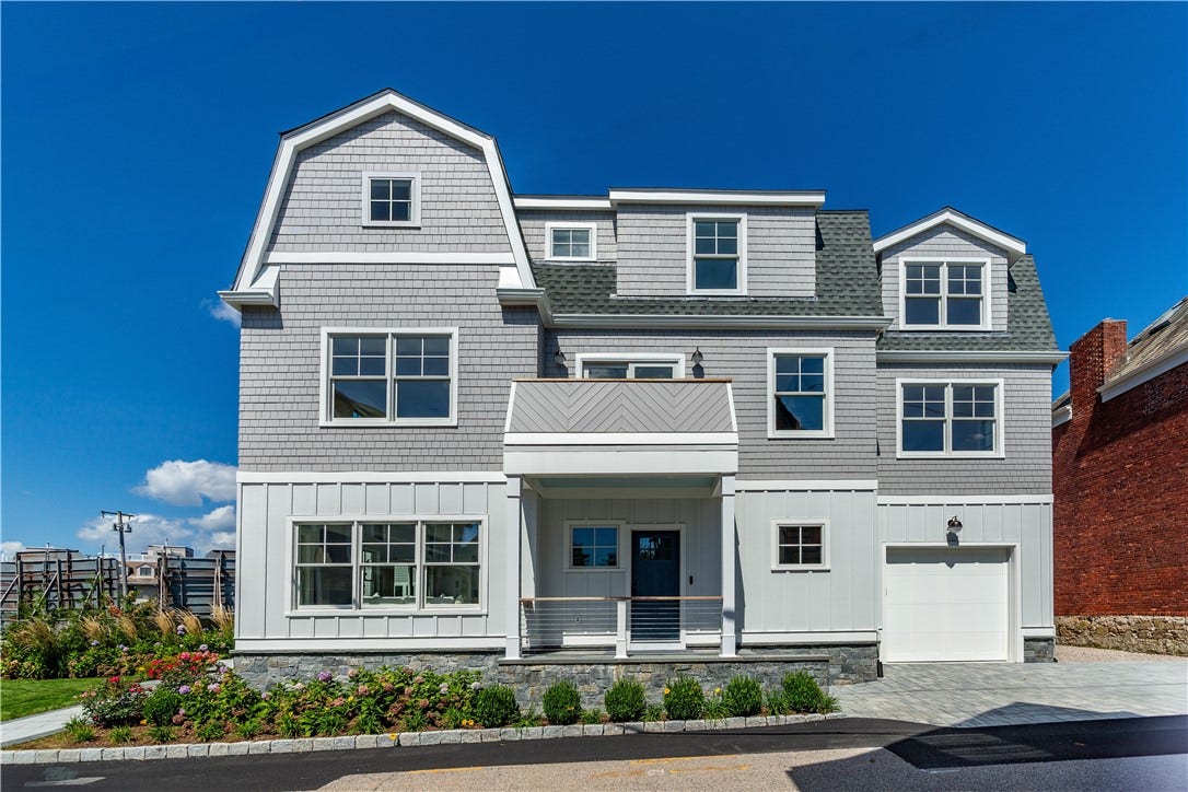 6 Sharon Court, Newport, RI 02840 6 Sharon Court, Newport, RI 02840