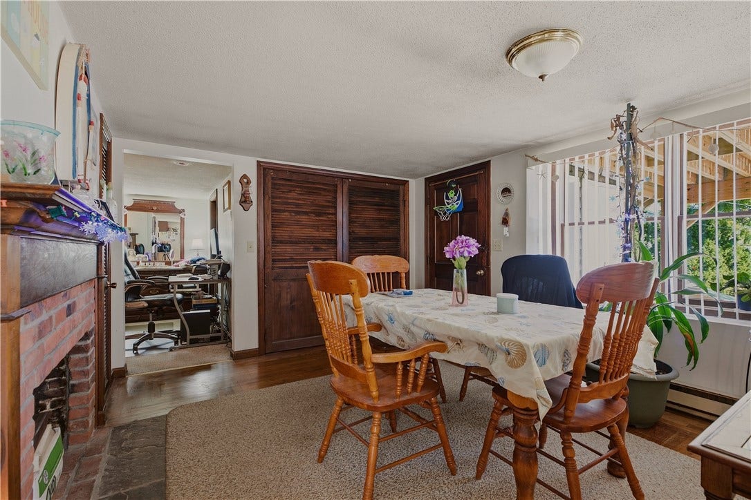 2801 East Main Road, Portsmouth, RI 02871 2801 East Main Road, Portsmouth, RI 02871
