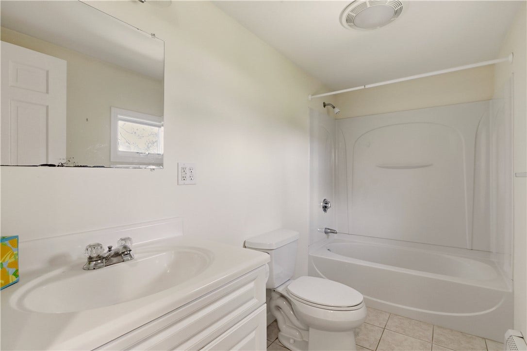 2801 East Main Road, Portsmouth, RI 02871 2801 East Main Road, Portsmouth, RI 02871
