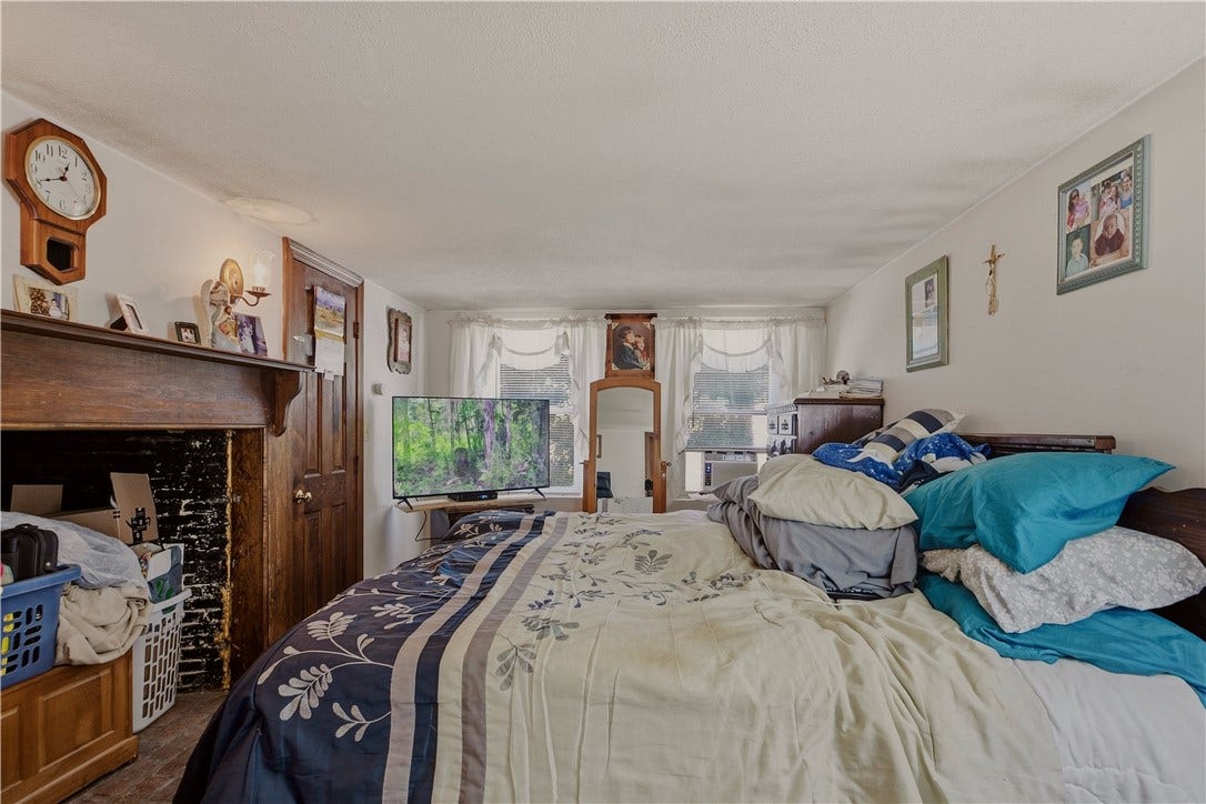 2801 East Main Road, Portsmouth, RI 02871 2801 East Main Road, Portsmouth, RI 02871