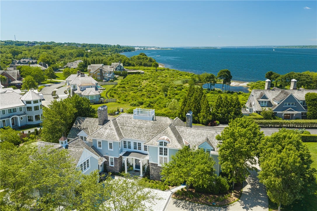 231 Carnegie Harbor Drive, Portsmouth, RI 02871 231 Carnegie Harbor Drive, Portsmouth, RI 02871