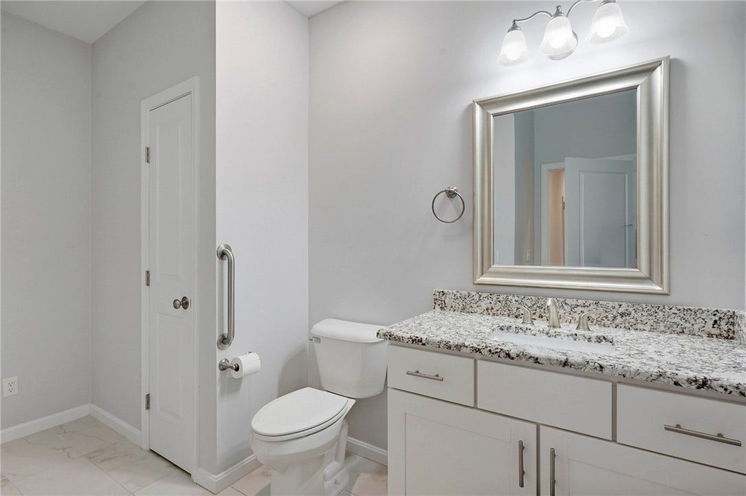 80 Bear Hill Road, #101, Cumberland, RI 02864 80 Bear Hill Road, #101, Cumberland, RI 02864