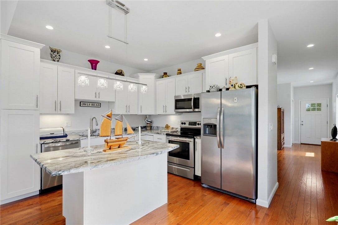 80 Bear Hill Road, #101, Cumberland, RI 02864 80 Bear Hill Road, #101, Cumberland, RI 02864