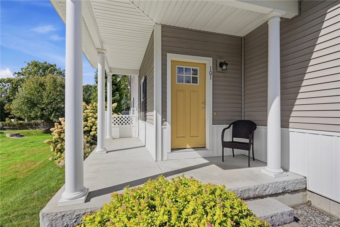 80 Bear Hill Road, #101, Cumberland, RI 02864 80 Bear Hill Road, #101, Cumberland, RI 02864