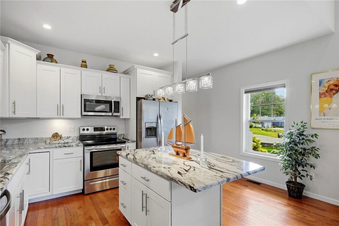 80 Bear Hill Road, #101, Cumberland, RI 02864 80 Bear Hill Road, #101, Cumberland, RI 02864