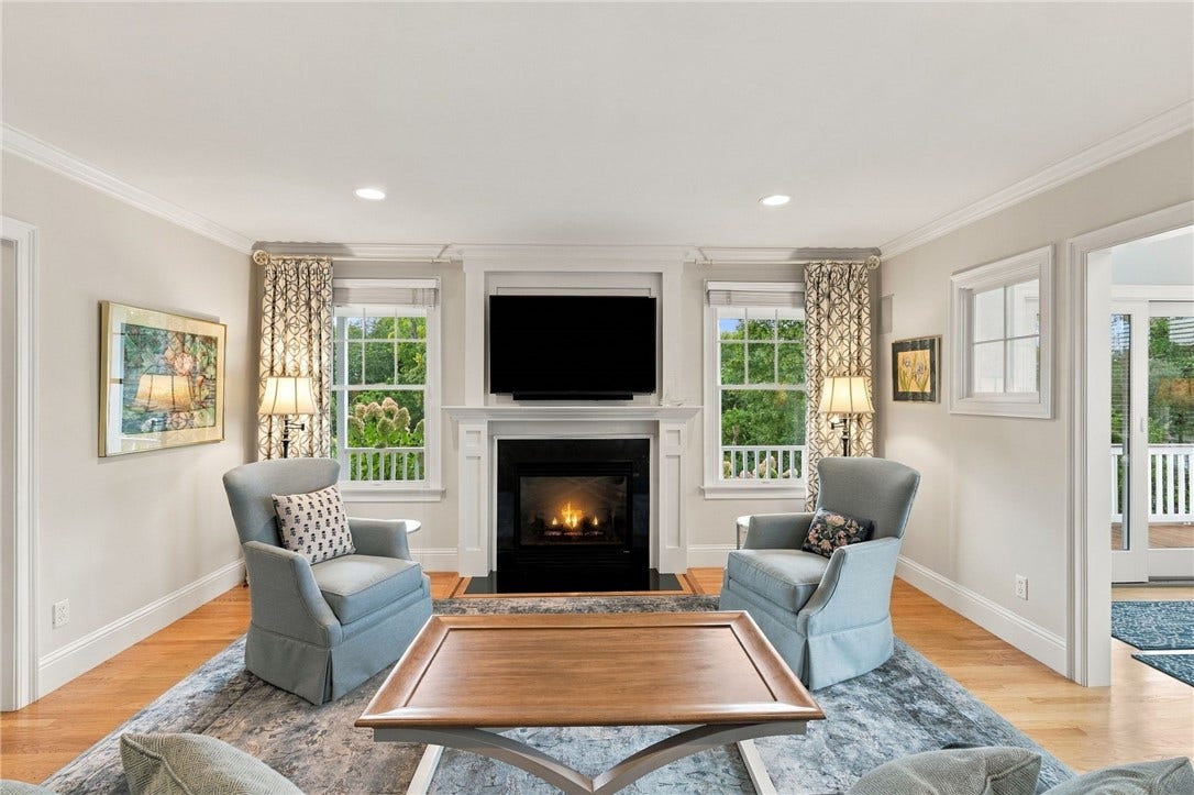 17 Pocasset Lane, Portsmouth, RI 02871 17 Pocasset Lane, Portsmouth, RI 02871