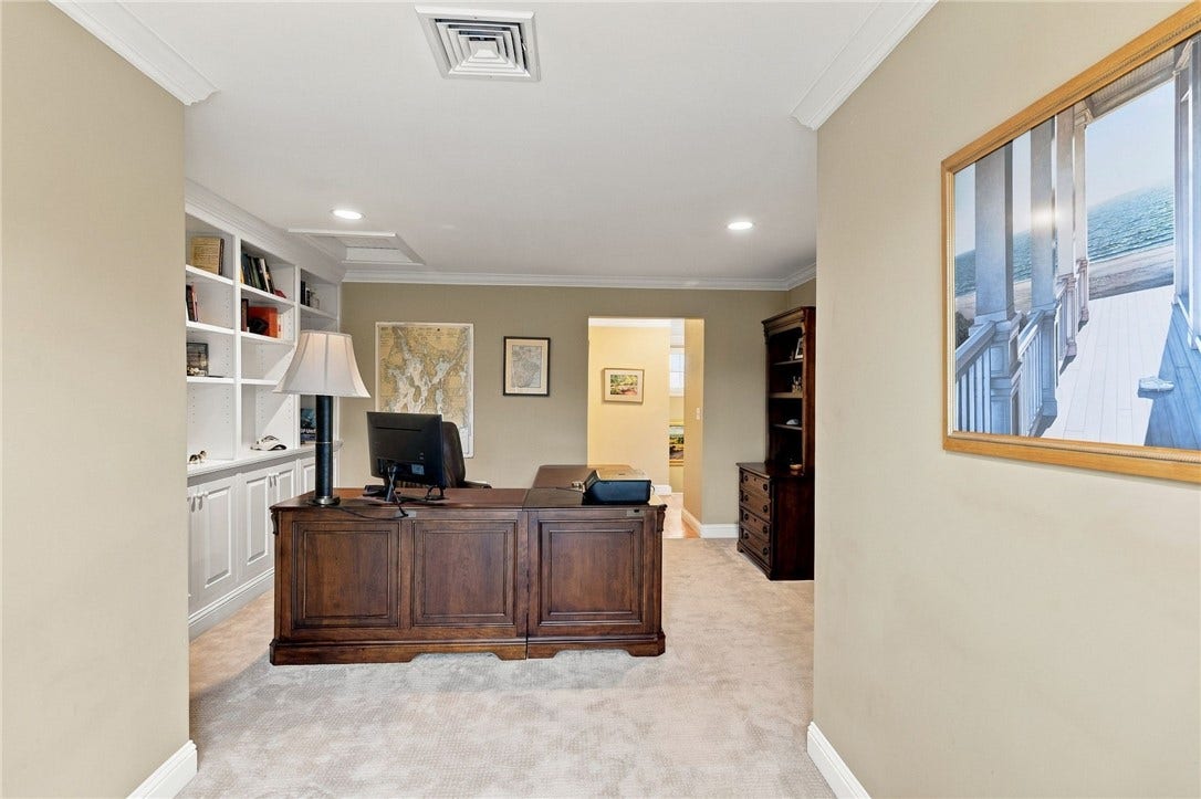 17 Pocasset Lane, Portsmouth, RI 02871 17 Pocasset Lane, Portsmouth, RI 02871